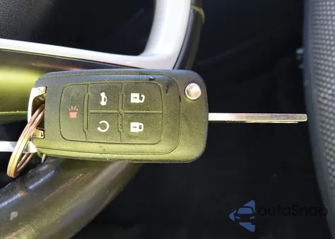 2017 Chevrolet Equinox Lt z USA, uszkodzony, nr VIN 2GNALCEK8H1590673